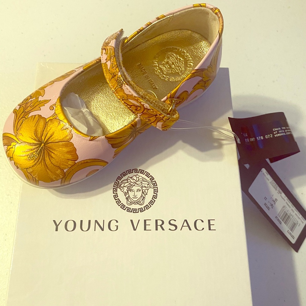 Versace Pink and gold ballerina shoes